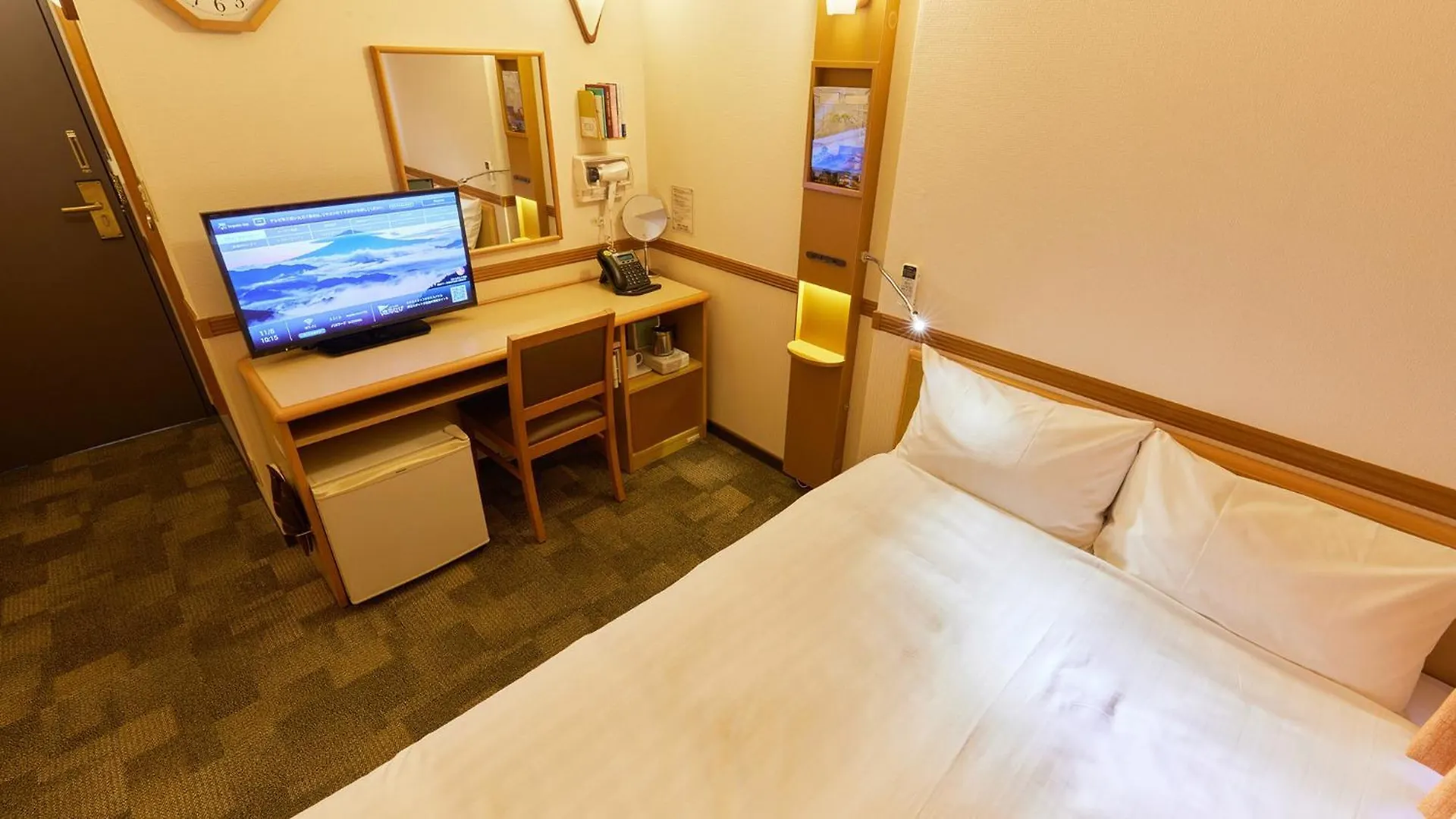 Toyoko Inn Shin-Osaka Chuo-Guchi Shinkan Osaka