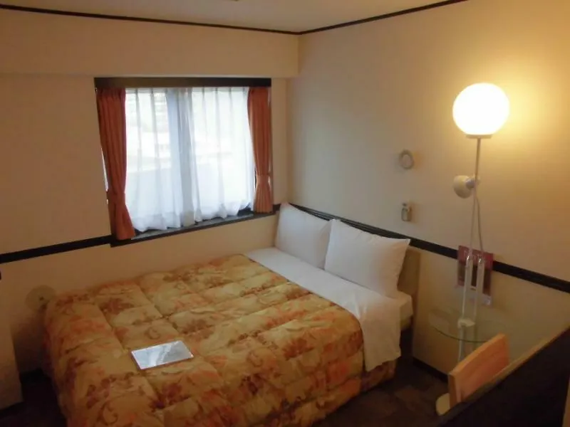 Toyoko Inn Shin-Osaka Chuo-Guchi Shinkan 3*, Osaka Japan